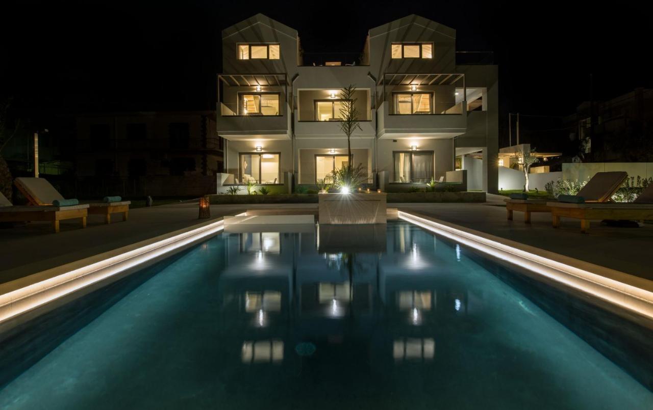 Eleanthi Modern Living Apartment Galatas  Ngoại thất bức ảnh